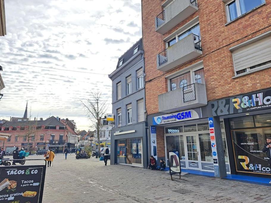 Magnifique T3 Avec Balcon Au Pied Du Metro Colbert Apartment Tourcoing Exterior photo
